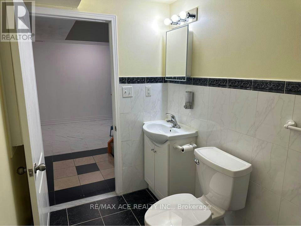 BSMT-11 Seasons Drive, Toronto, ON, M1X 1X4 - 14