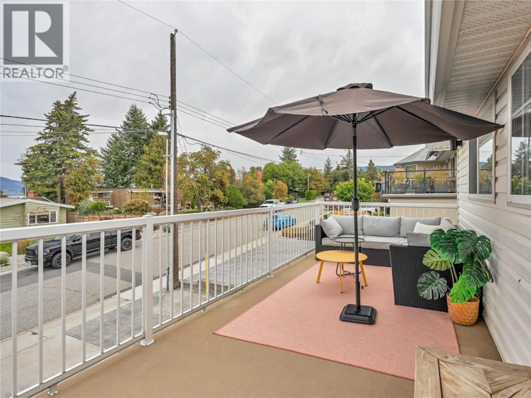 114 Vancouver Place, Penticton, BC, V2A 1A7 - 10