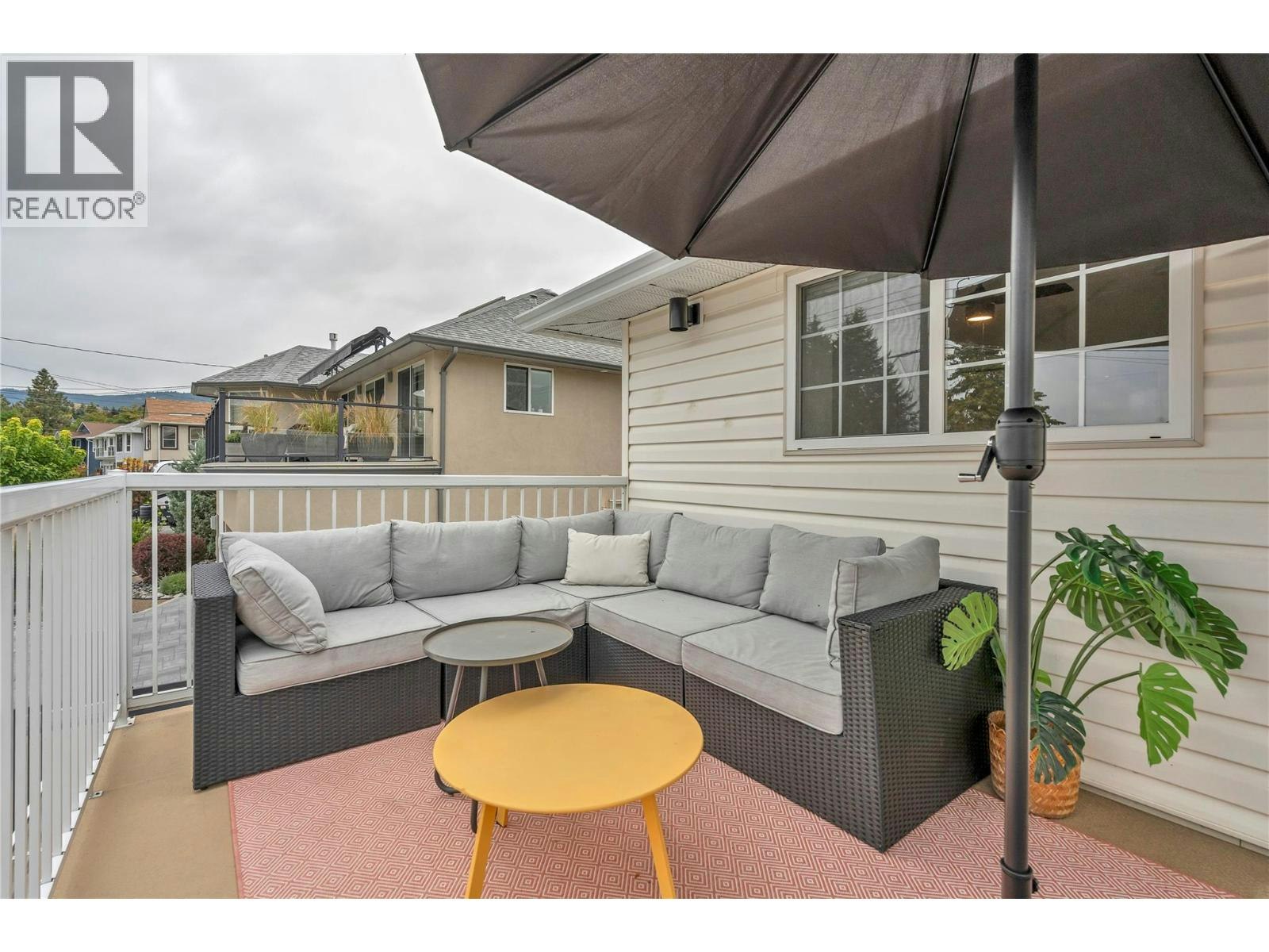 114 Vancouver Place, Penticton, BC, V2A 1A7 - 11