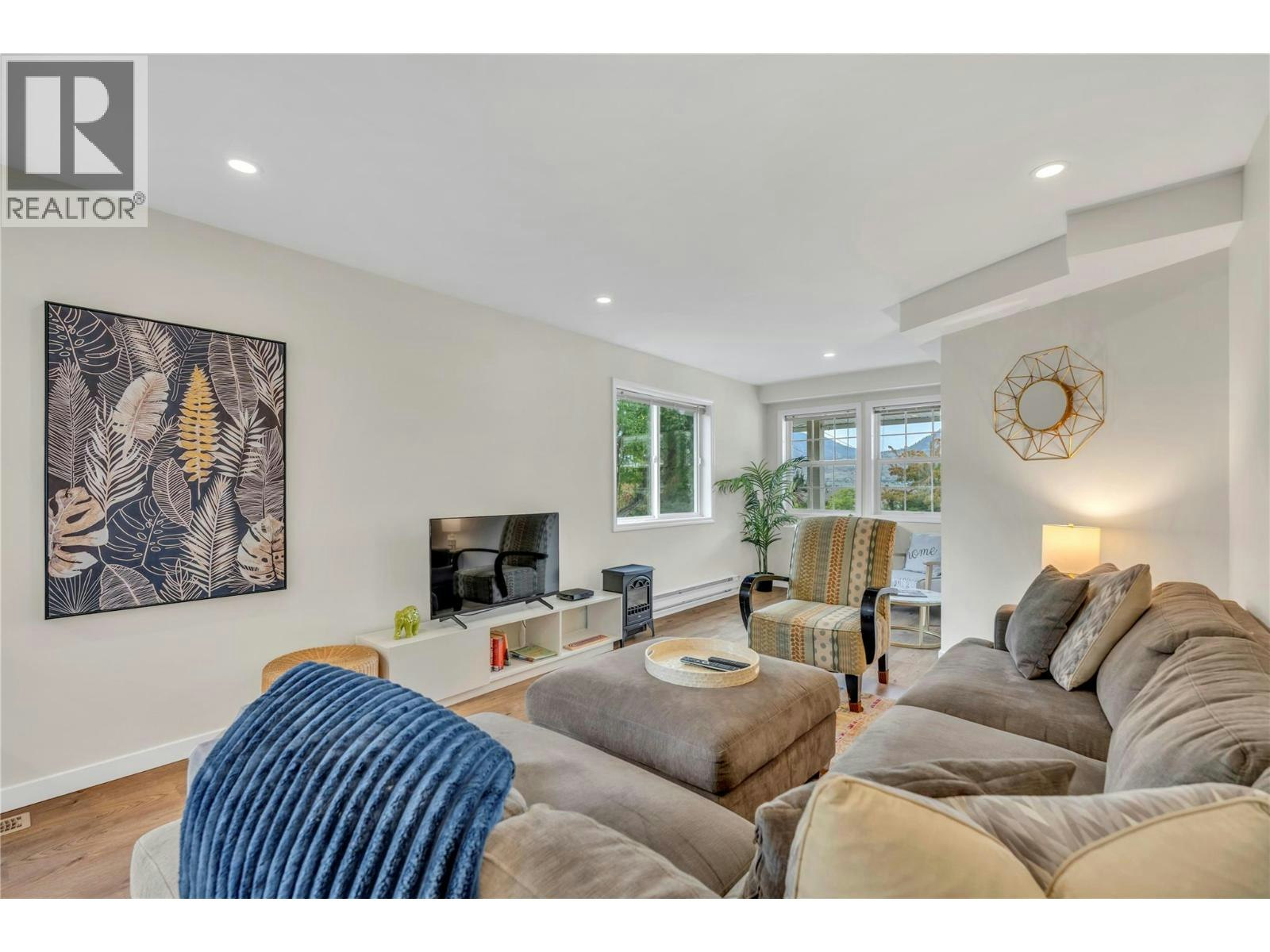 114 Vancouver Place, Penticton, BC, V2A 1A7 - 31