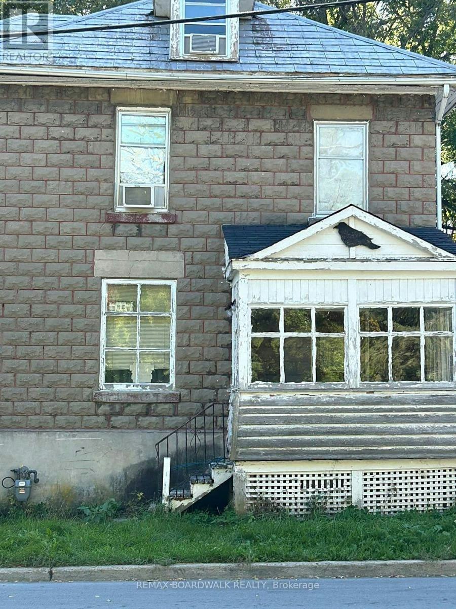 51 Albert Street, Carleton Place, ON, K7C 1N9
