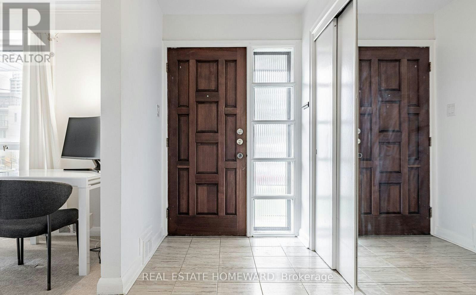 MAIN-11 Greenbriar Road, Toronto, ON, M2K 1H4 - 4
