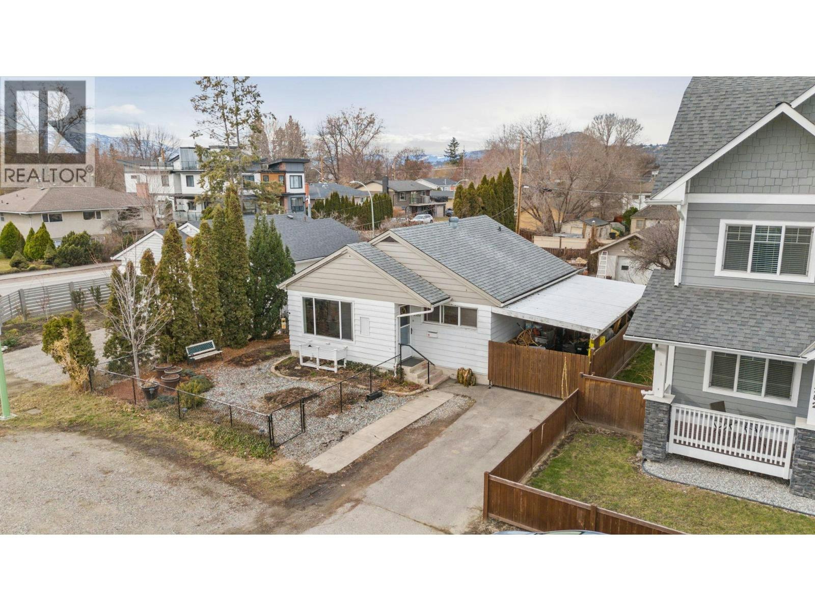2284 Aberdeen Street, Kelowna, BC, V1Y 2T4