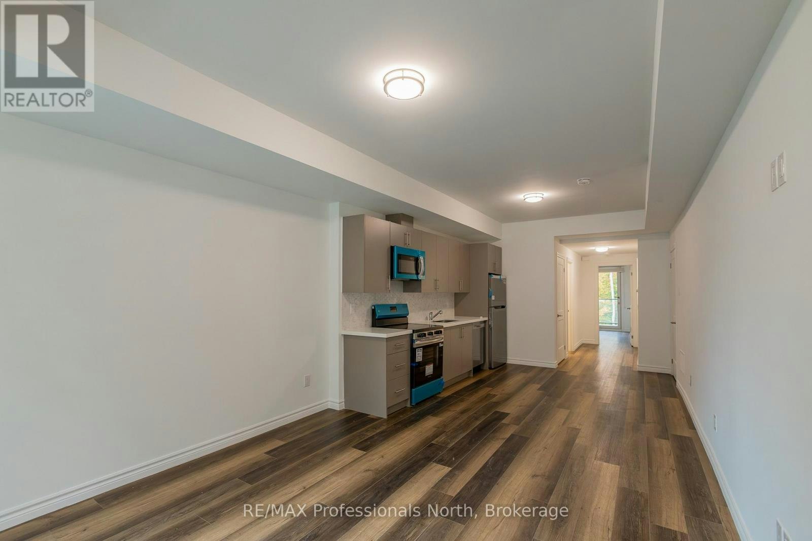 103-6 Suncrest Lane, Huntsville, ON, P1H 0K3 - 4