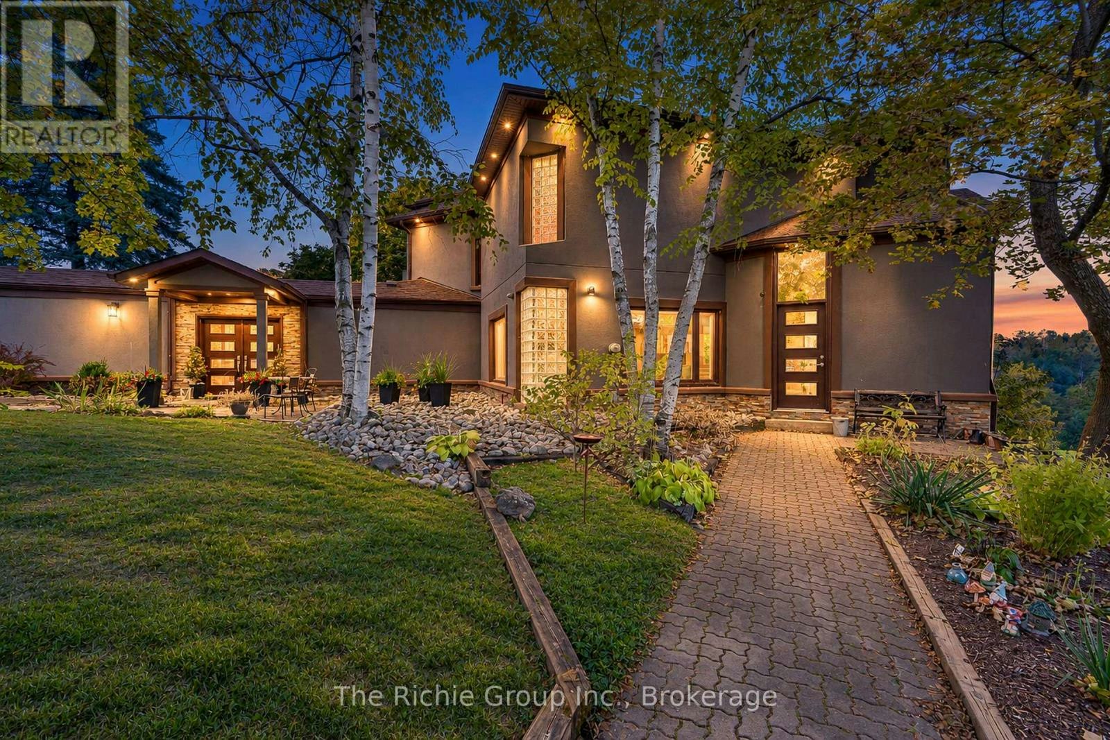 21 Bartley Drive, Caledon, ON, L7E 0N1