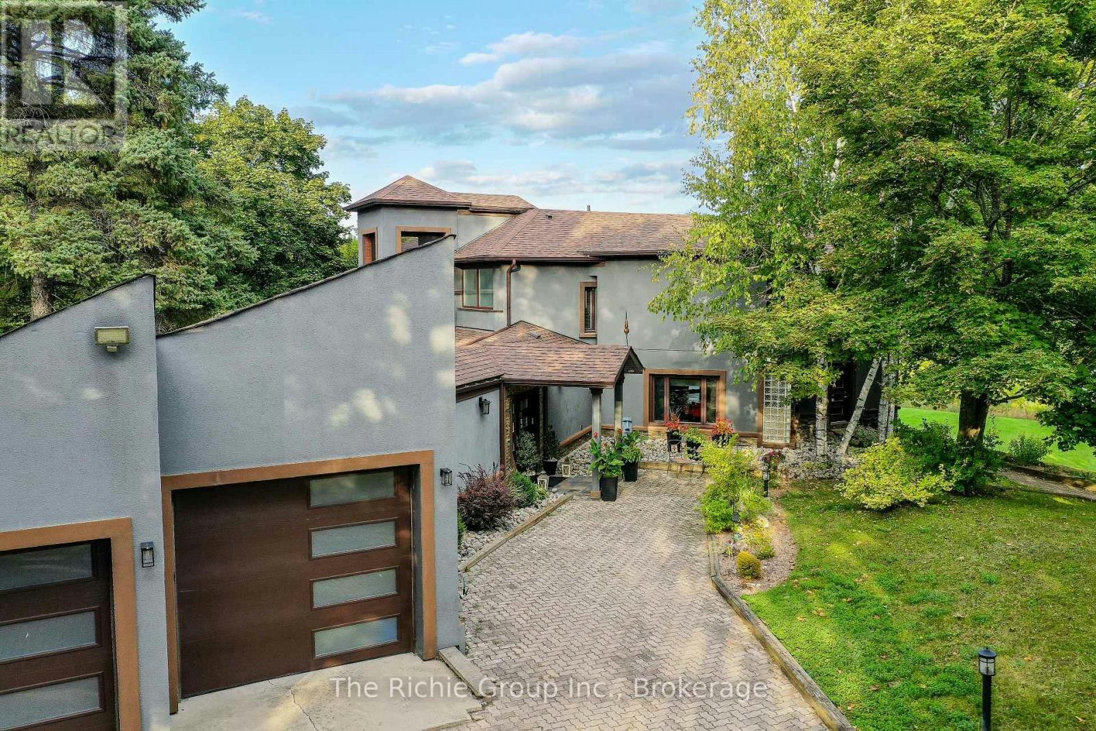 21 Bartley Drive, Caledon, ON, L7E 0N1