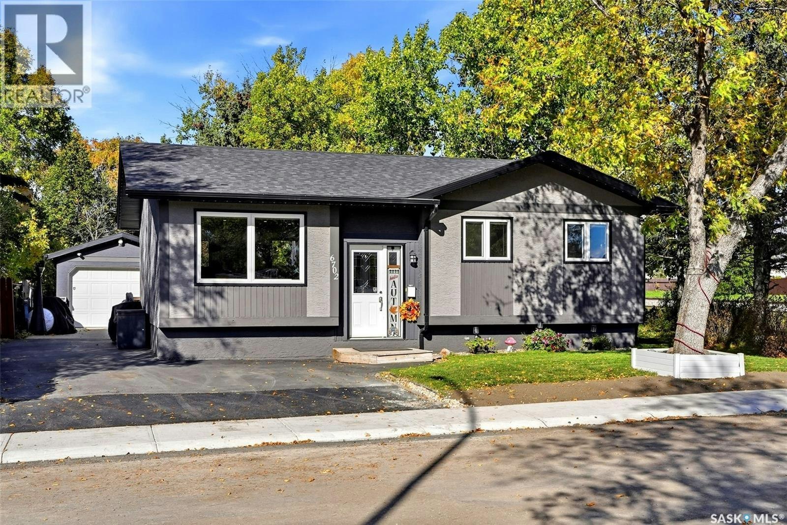 6702 Whelan Drive, Regina, SK, S4X 3V8