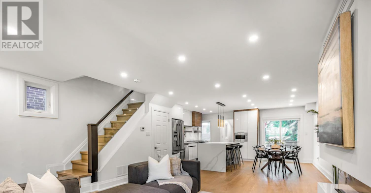 629 Duplex Avenue, Toronto, ON, M4R 1W1 - 8