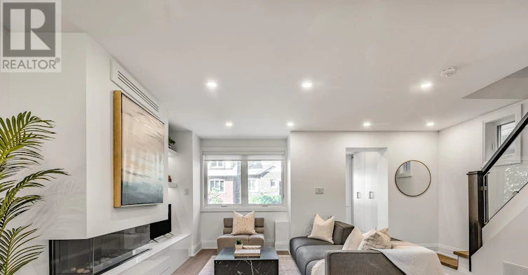 629 Duplex Avenue, Toronto, ON, M4R 1W1 - 4