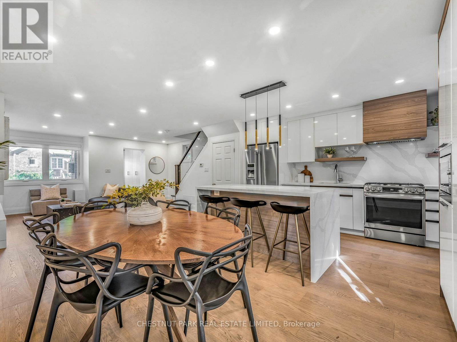 629 Duplex Avenue, Toronto, ON, M4R 1W1 - 13