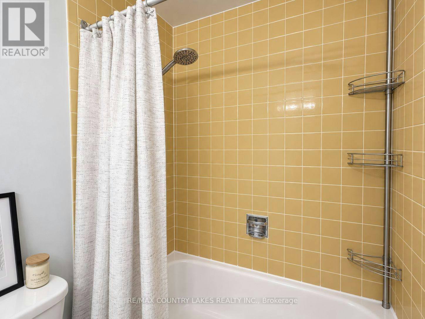 18-2 Paradise Boulevard, Ramara, ON, L0K 1B0 - 19