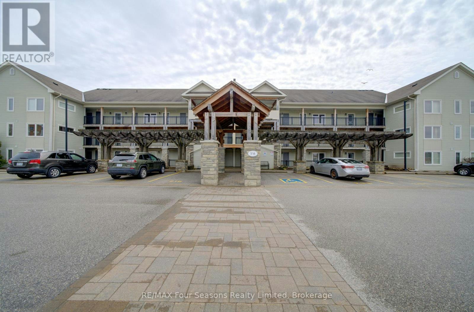105-6 Brandy Lane Drive, Collingwood, ON, L9Y 0X4