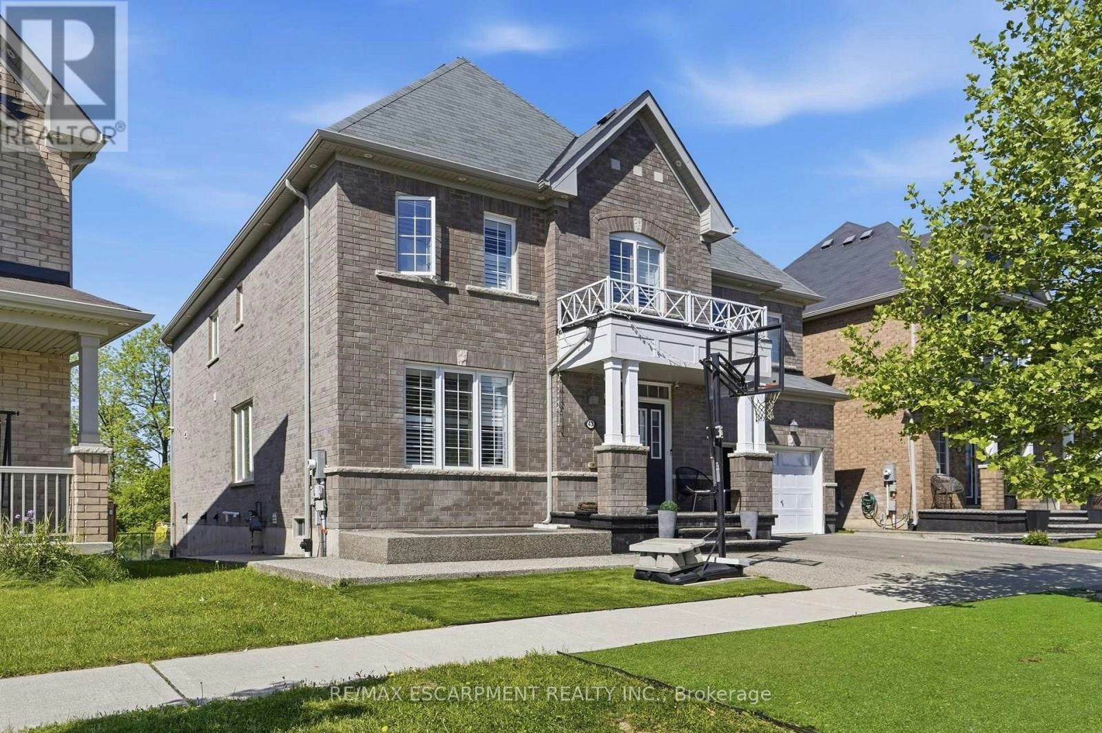 LOWER-43 Fleming Crescent, Cayuga, ON, N3W 0C3