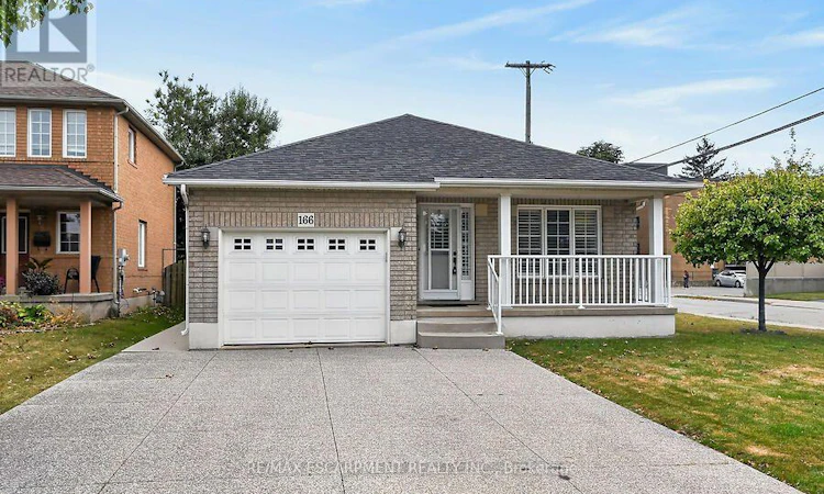 166 Toby Crescent