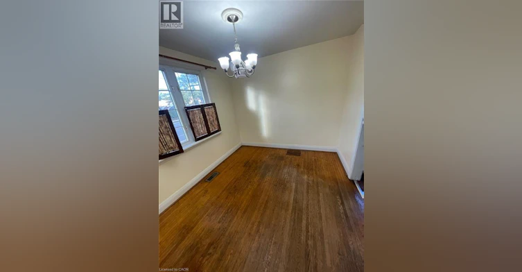 Upper-2 Menzie Avenue, Guelph, ON, N1E 5X9 - 2