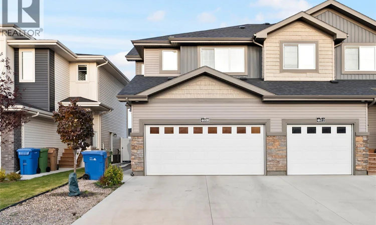 4608 Mutrie Crescent