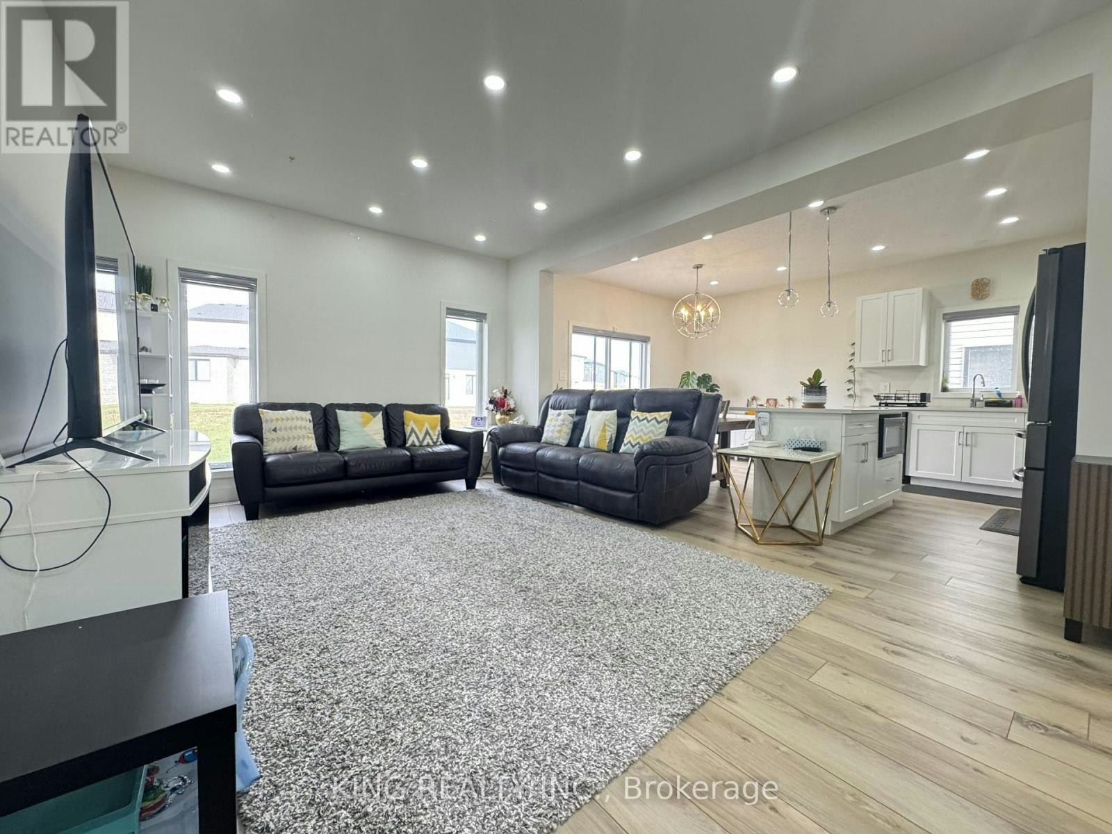 UPPER-1462 Twilite Boulevard, London, ON, N6G 3R5 - 10
