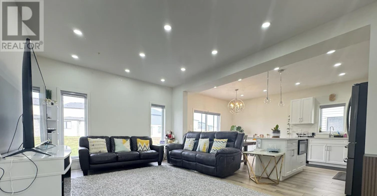 UPPER-1462 Twilite Boulevard, London, ON, N6G 3R5 - 10