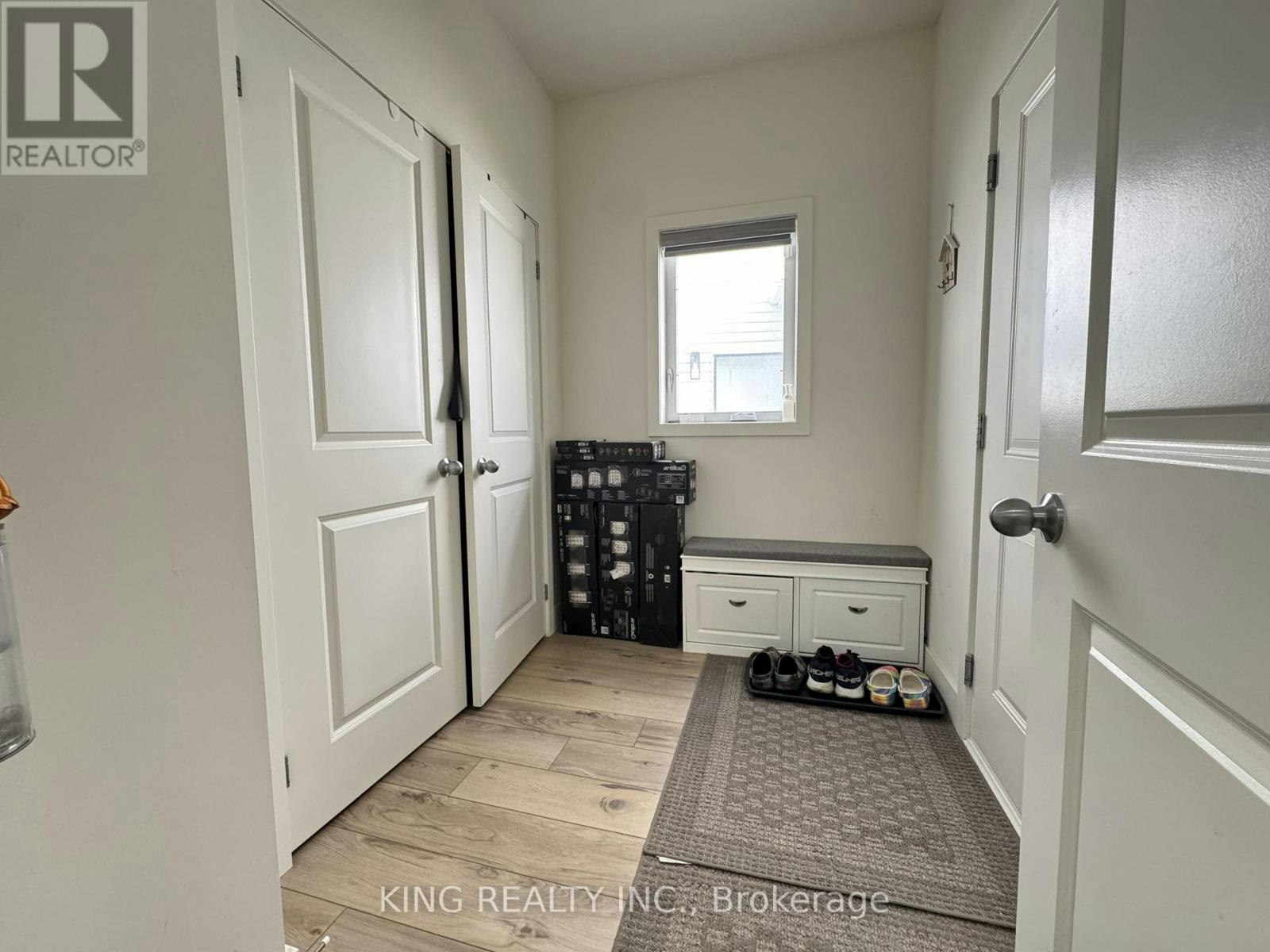 UPPER-1462 Twilite Boulevard, London, ON, N6G 3R5 - 20
