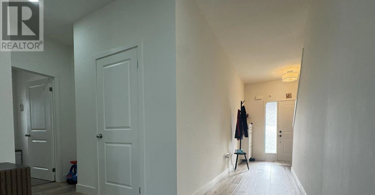UPPER-1462 Twilite Boulevard, London, ON, N6G 3R5 - 9