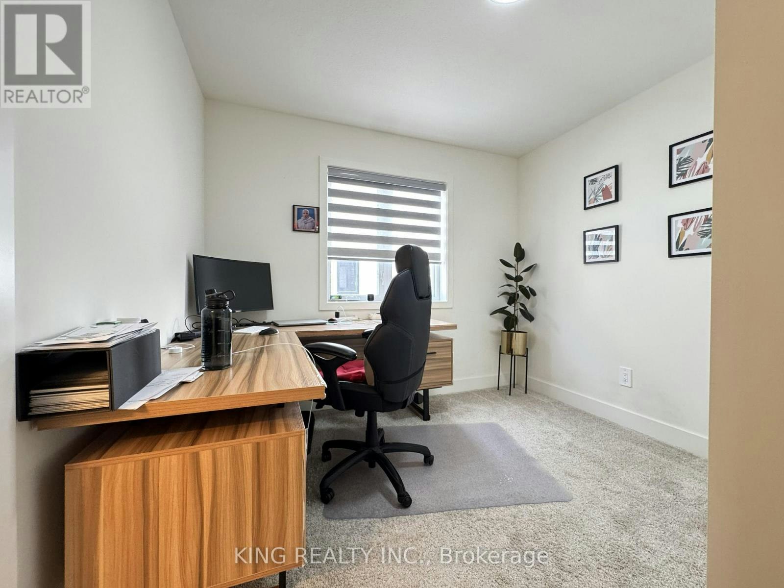 UPPER-1462 Twilite Boulevard, London, ON, N6G 3R5 - 32
