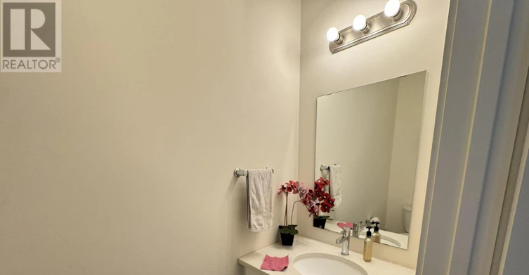 UPPER-1462 Twilite Boulevard, London, ON, N6G 3R5 - 18