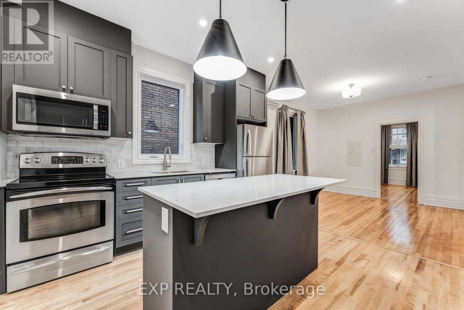 288 Arlington Avenue, Ottawa, ON, K1R 5T2