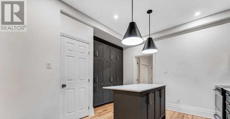 288 Arlington Avenue, Ottawa, ON, K1R 5T2 - 7