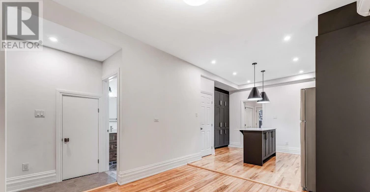 288 Arlington Avenue, Ottawa, ON, K1R 5T2 - 8
