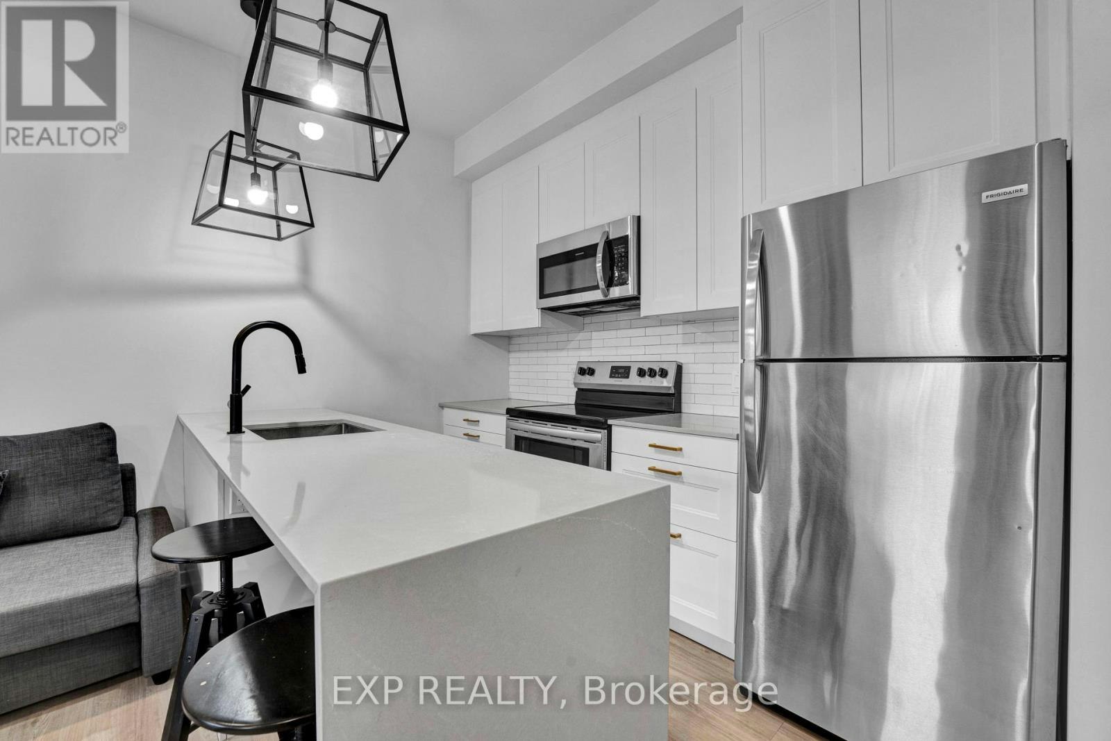 2-327 Catherine Street, Ottawa, ON, K1R 5T4 - 7