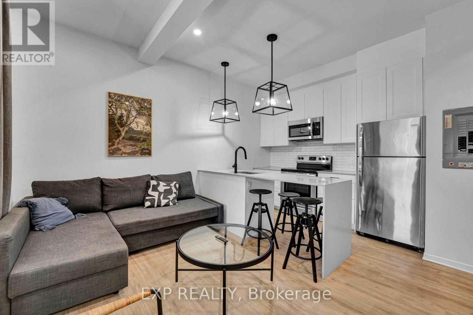 2-327 Catherine Street, Ottawa, ON, K1R 5T4 - 13