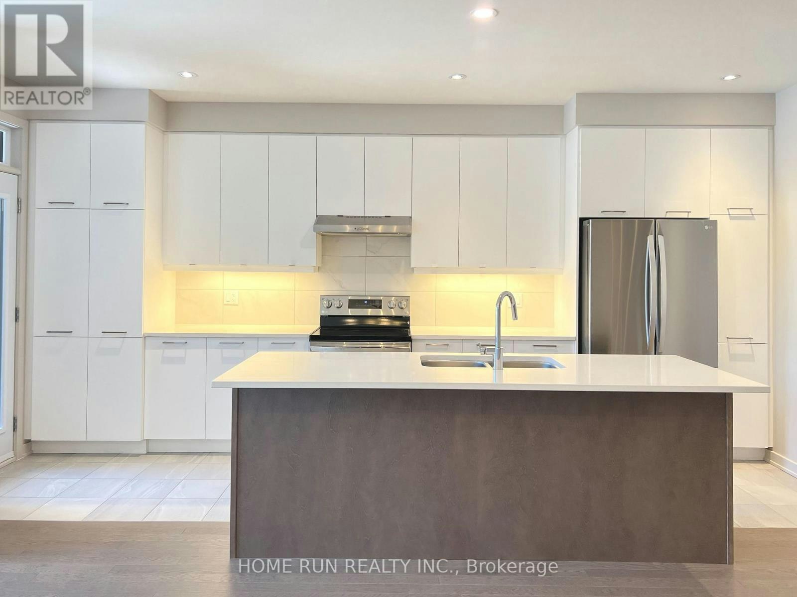 516 Borbridge Avenue, Ottawa, ON, K4M 0H9 - 2