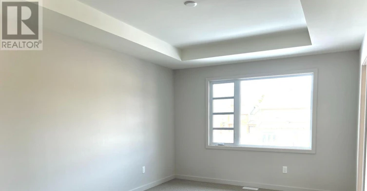 516 Borbridge Avenue, Ottawa, ON, K4M 0H9 - 11