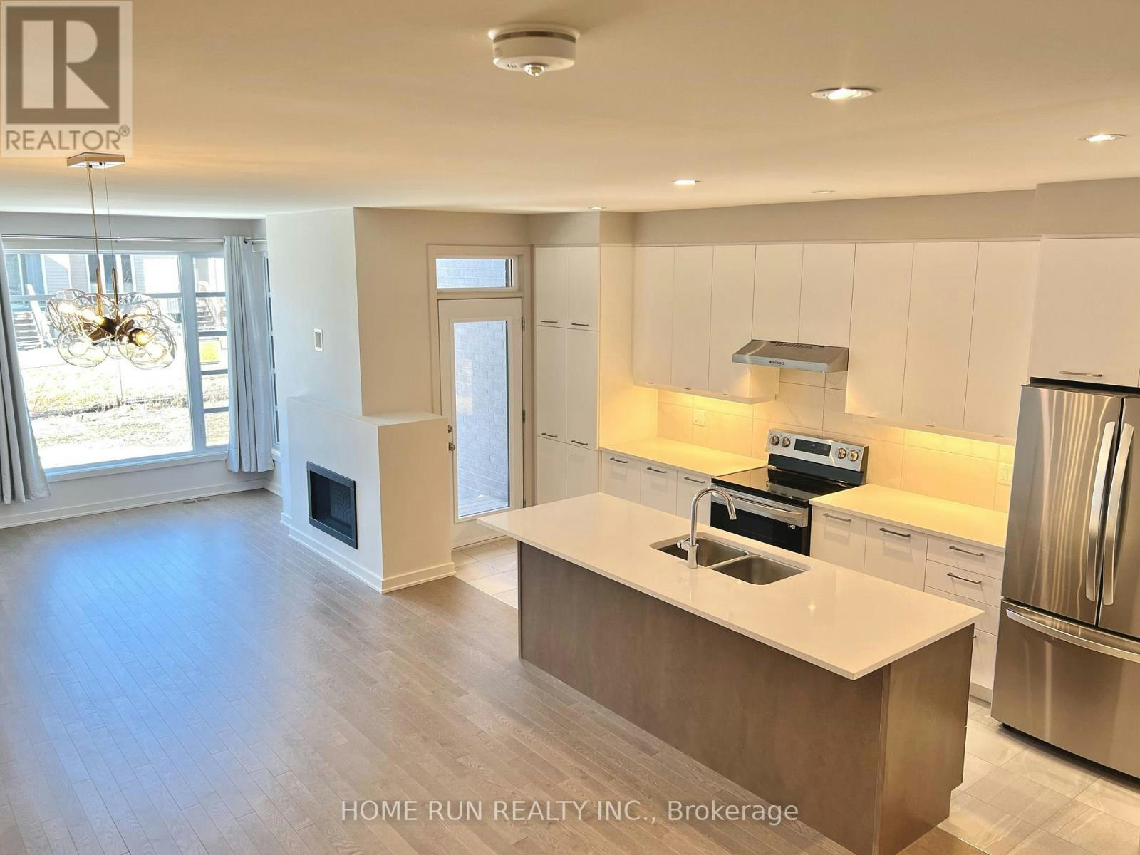 516 Borbridge Avenue, Ottawa, ON, K4M 0H9 - 6