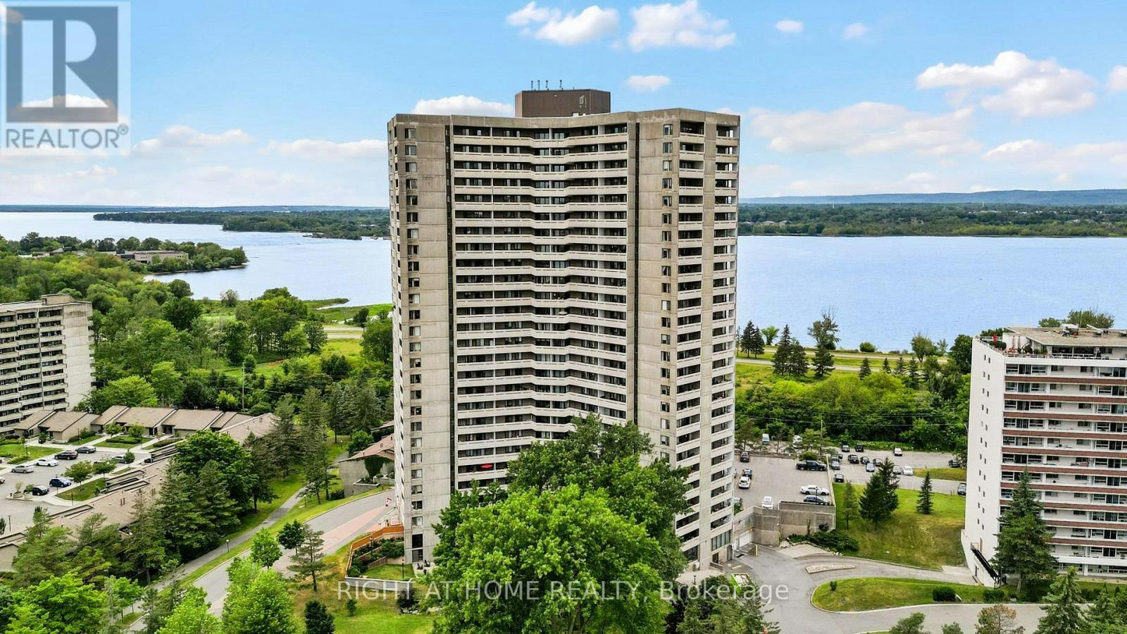 306-1081 Ambleside Drive, Ottawa, ON, K2B 8C8 - 3