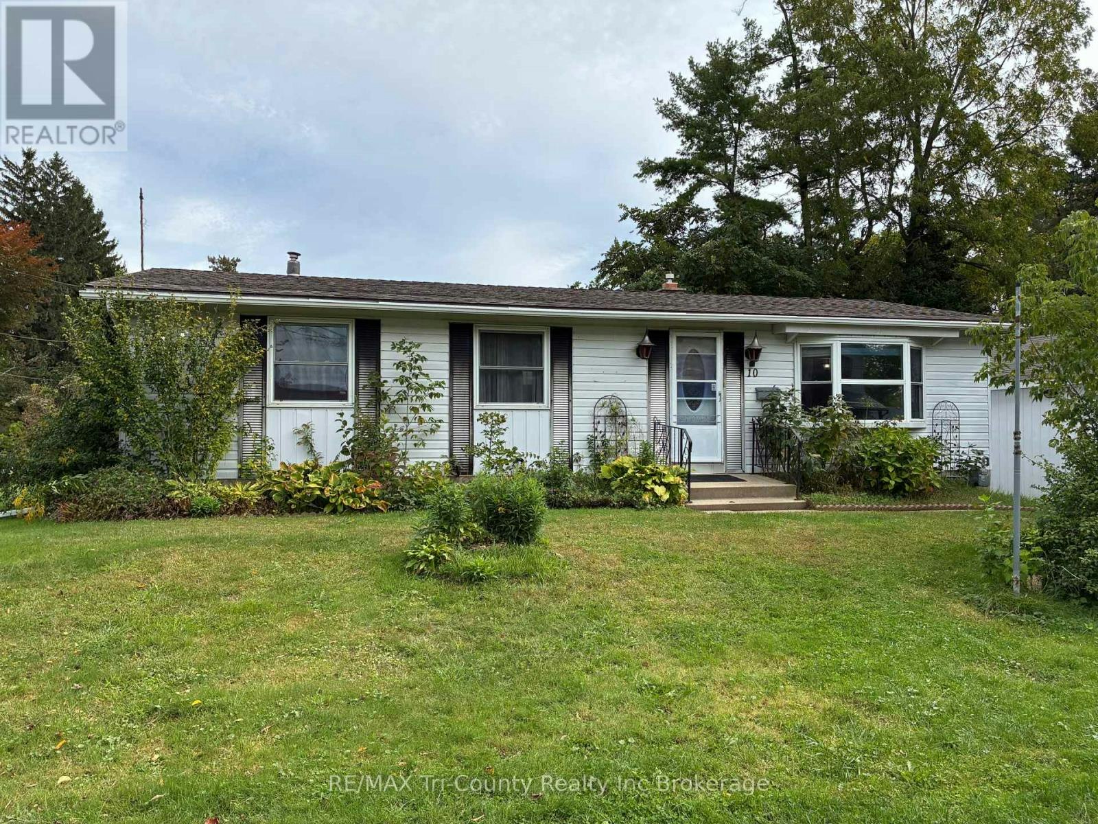 10 Elizabeth Street, Bayham, ON, N0J 1T0