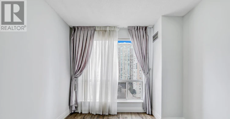 1111-8 Lee Centre Drive, Toronto, ON, M1H 3H8 - 18