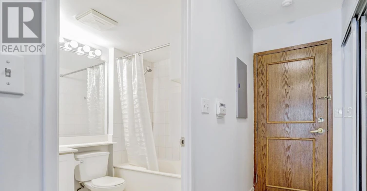 1111-8 Lee Centre Drive, Toronto, ON, M1H 3H8 - 5