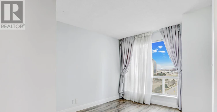 1111-8 Lee Centre Drive, Toronto, ON, M1H 3H8 - 20