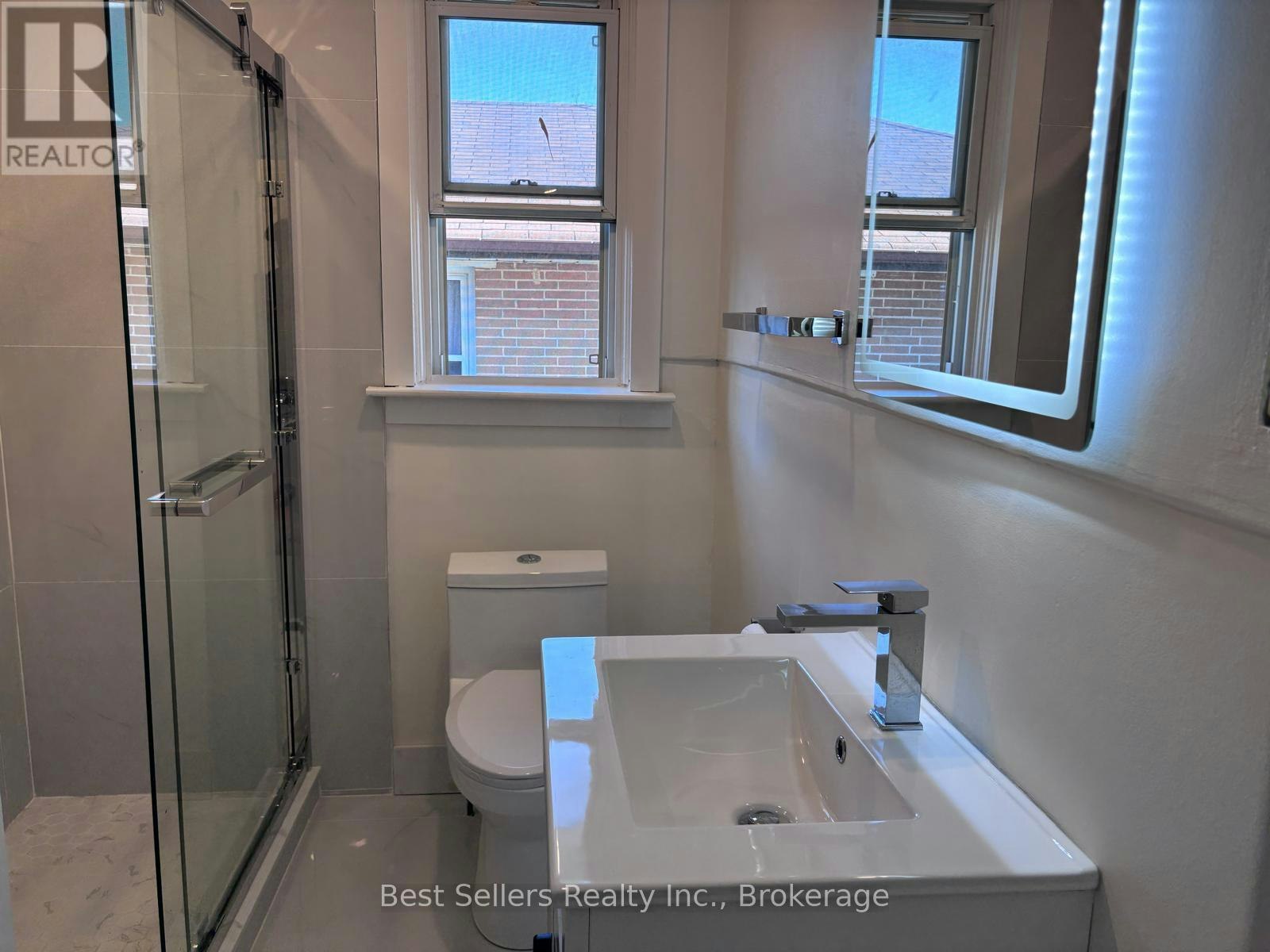 MAIN-767 Gaspe Avenue, Oshawa, ON, L1J 1C8 - 10