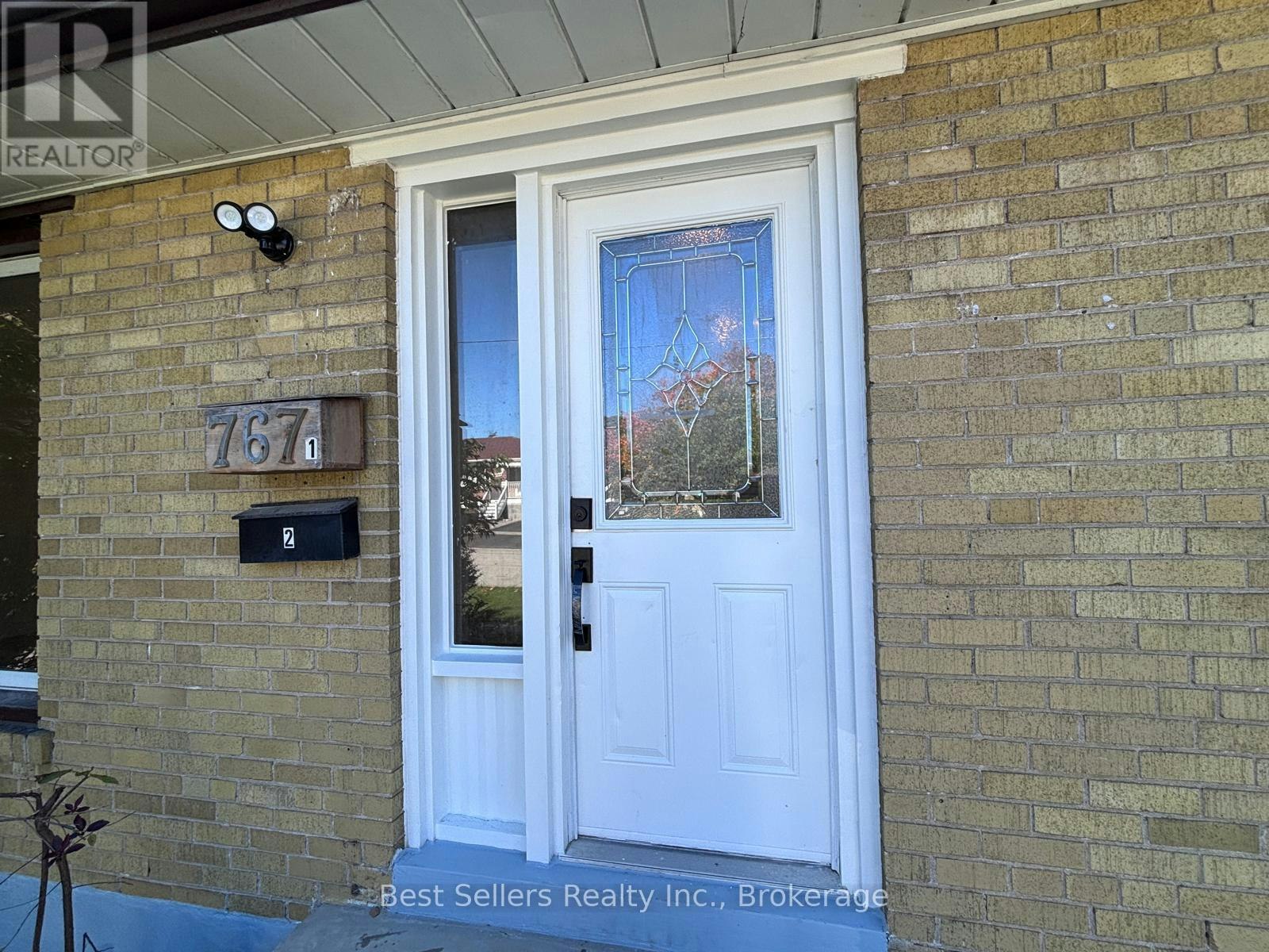 MAIN-767 Gaspe Avenue, Oshawa, ON, L1J 1C8