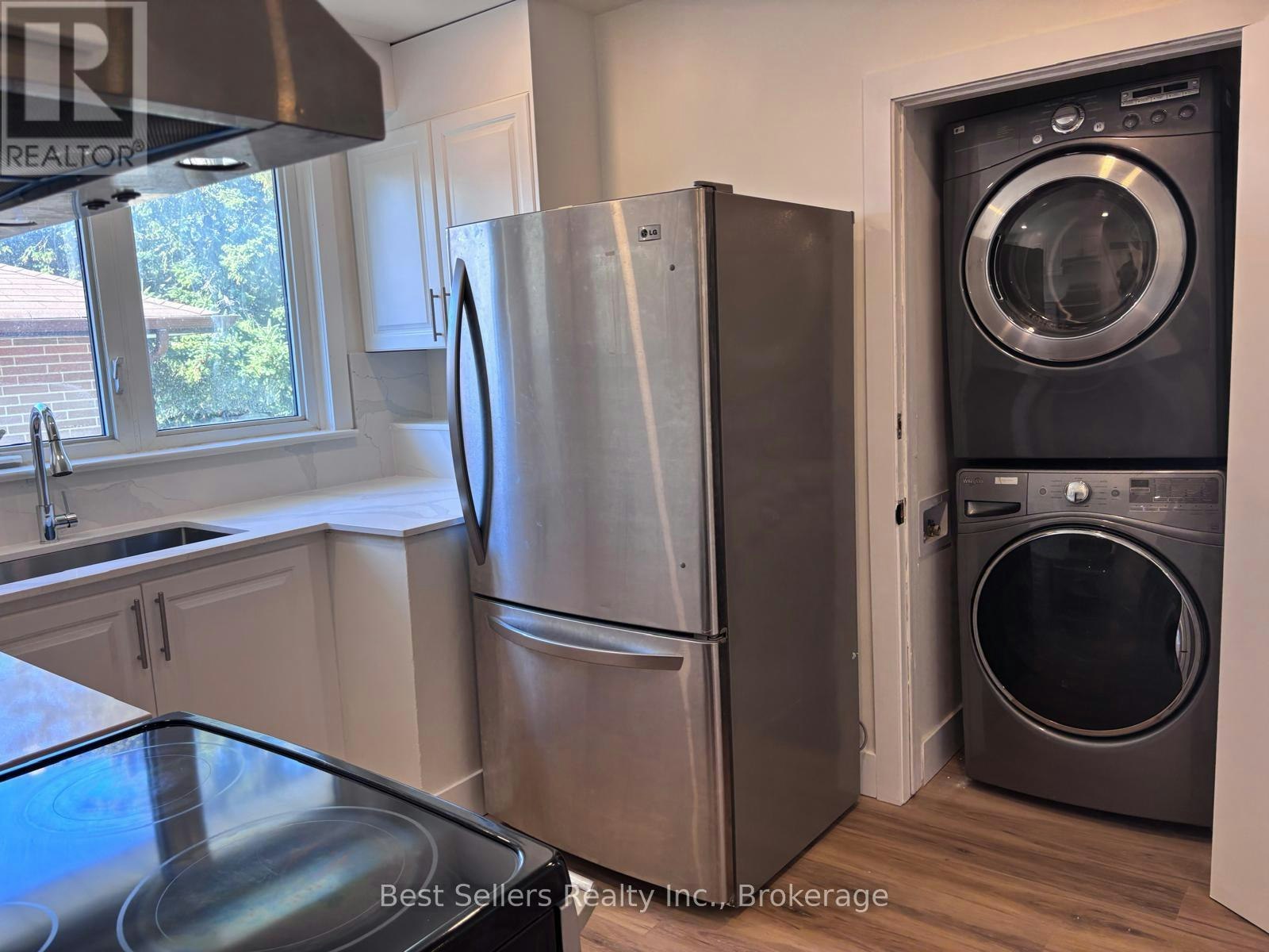 MAIN-767 Gaspe Avenue, Oshawa, ON, L1J 1C8 - 6