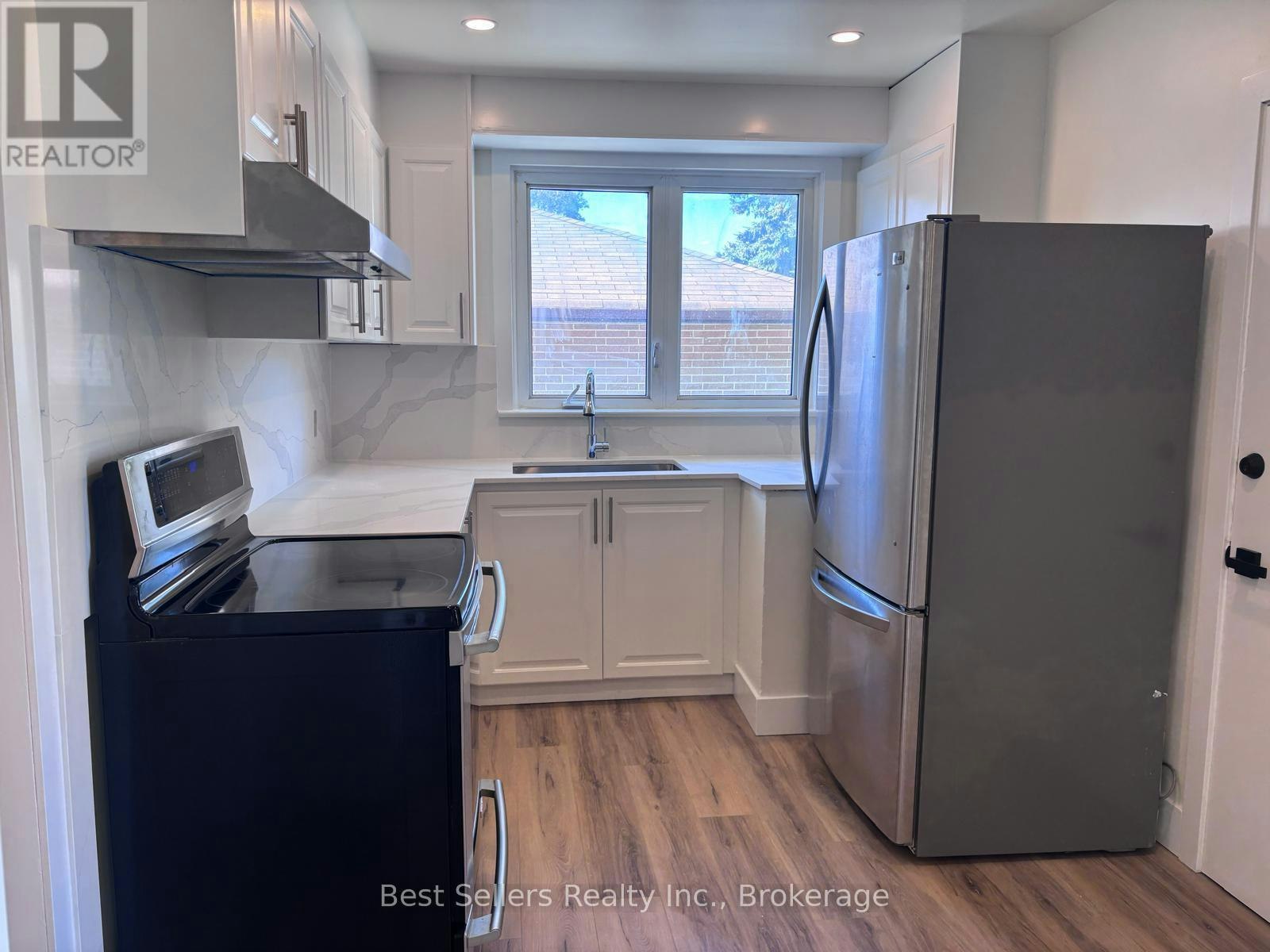 MAIN-767 Gaspe Avenue, Oshawa, ON, L1J 1C8 - 5