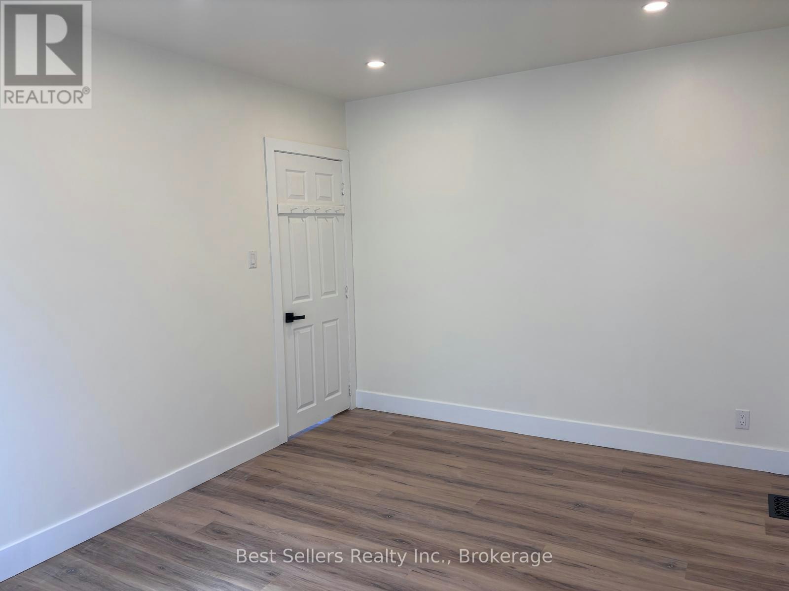 MAIN-767 Gaspe Avenue, Oshawa, ON, L1J 1C8 - 8