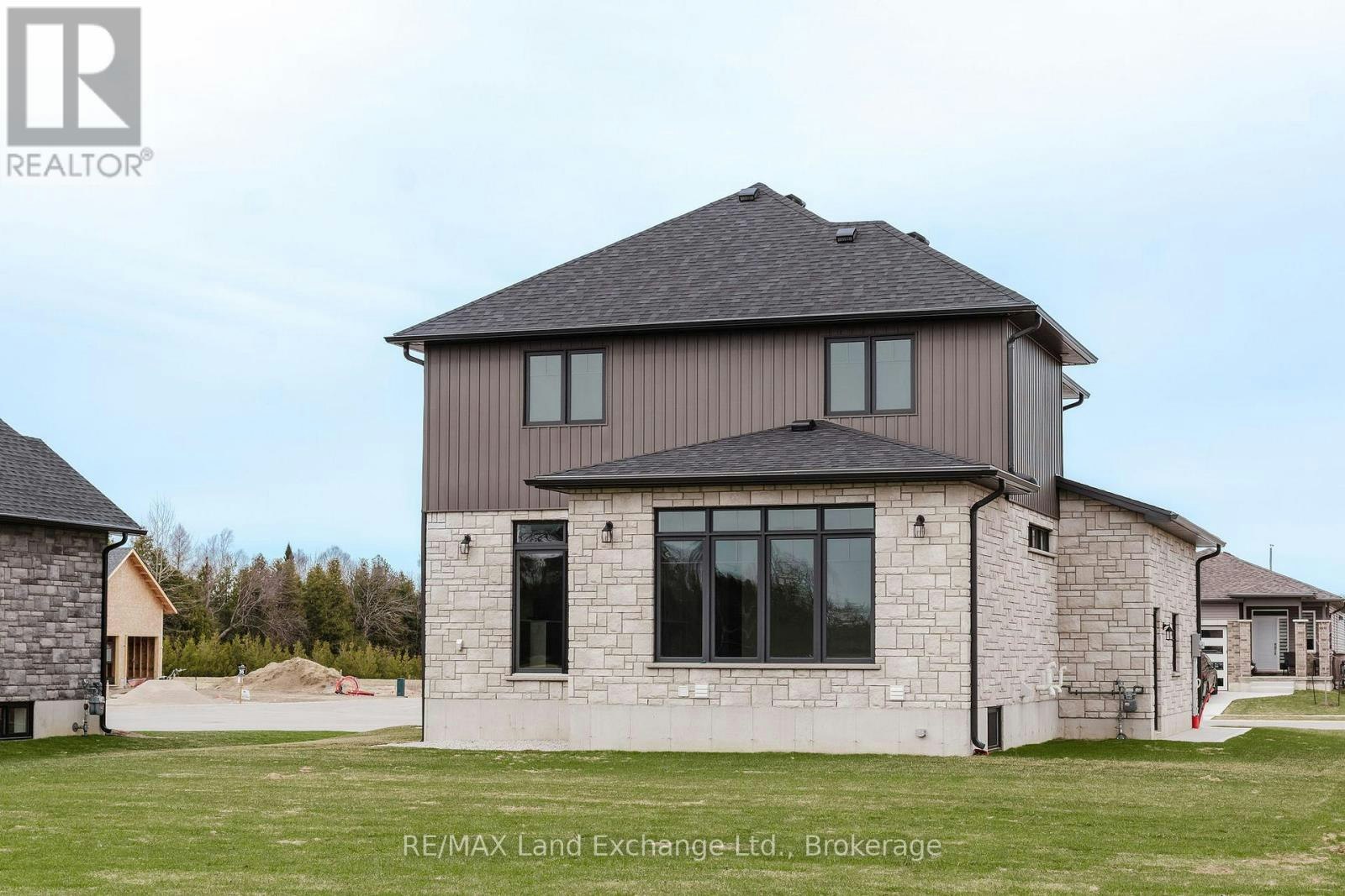 1-278 Mary Rose Avenue, Saugeen Shores, ON, N0H 2C3 - 2