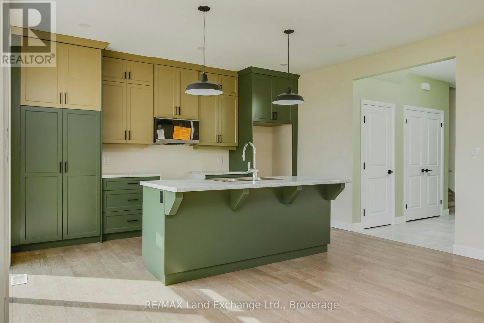 1-278 Mary Rose Avenue, Saugeen Shores, ON, N0H 2C3 - 3