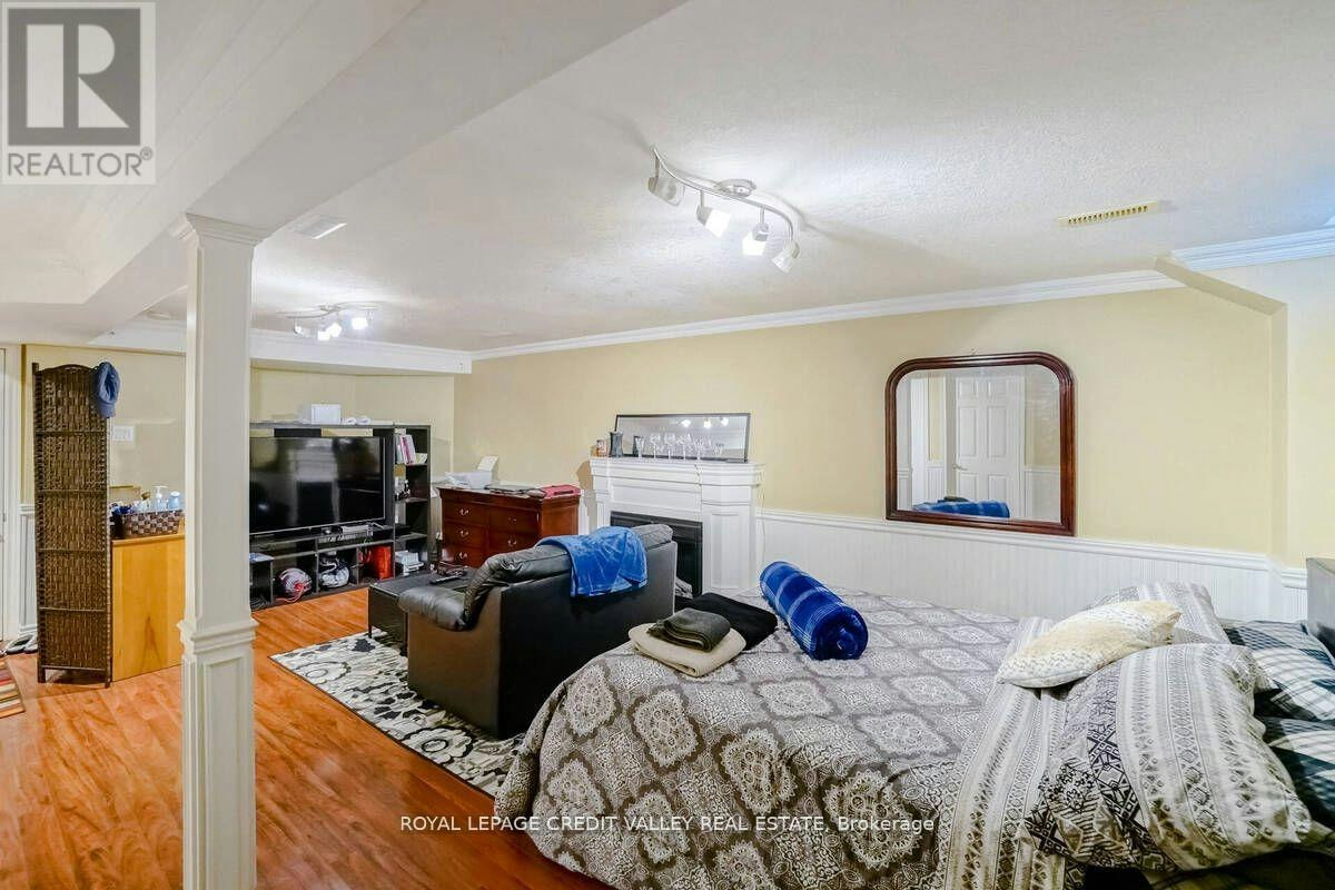 95 Mullis Crescent, Brampton, ON, L6Y 4T1 - 4