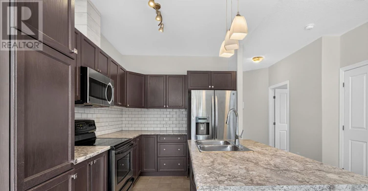 165 Islandview Drive, Loyalist, ON, K7N 0A5 - 12