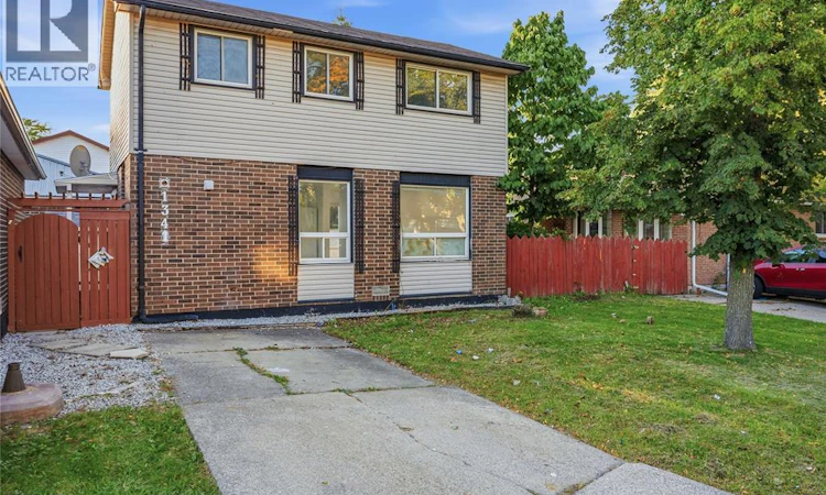 1341 Arncliffe Place
