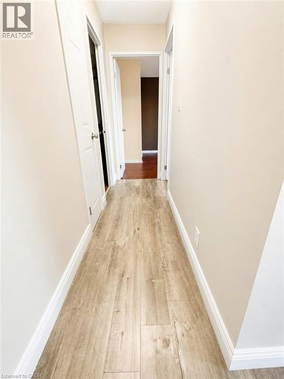 212-18 Holborn Court, Kitchener, ON, N2A 4A1 - 12